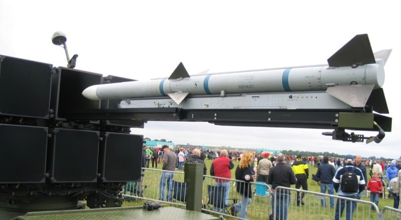 Ракета AMRAMM для ЗРК NASAMS. Фото з відкритих джерел