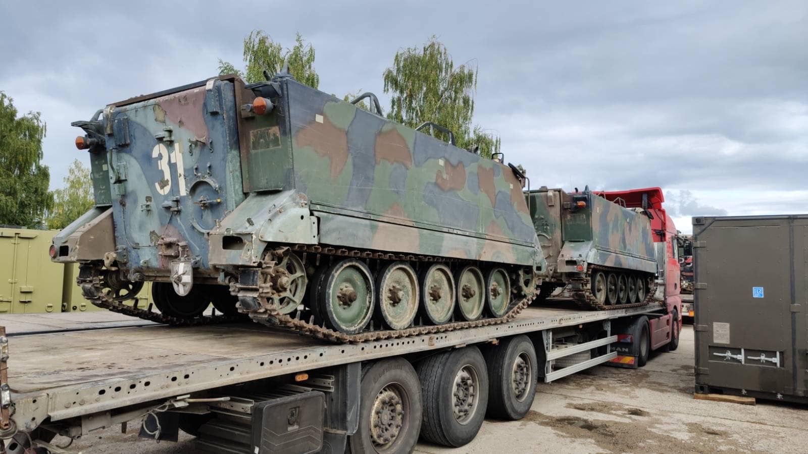 Бронетранспортери M113 доставляють з Литви в Україну, вереснь 2022 ФОТО: МО Литви