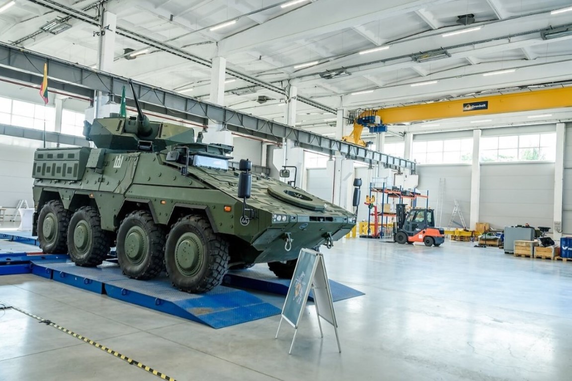 Підприємство з ремонту військової техніки «Lithuania Defense Services» («LDS») на території Литви. 2022 рік. Фото: ЗМІ Литви