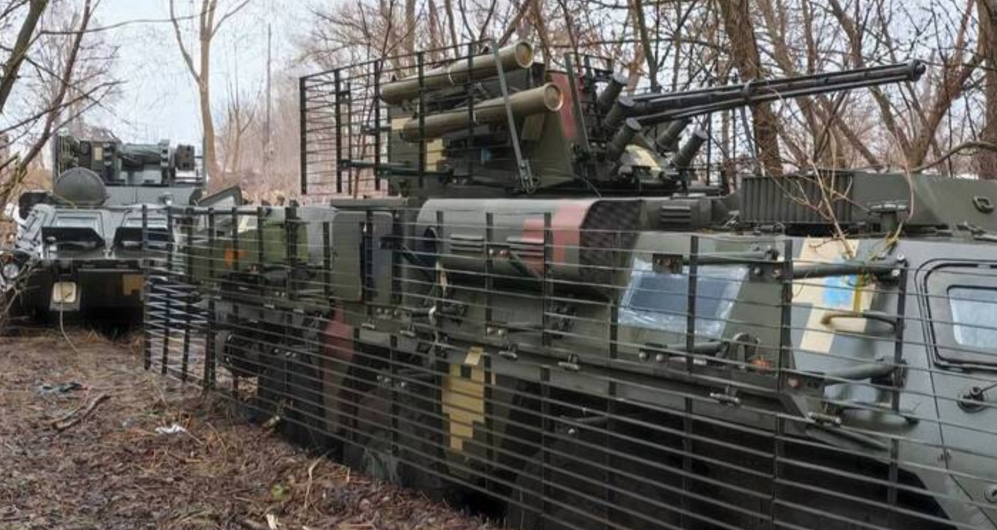 Захоплені російськими силами українські БТР-4 у березні 2022 року. Україна. Фото з соцмереж