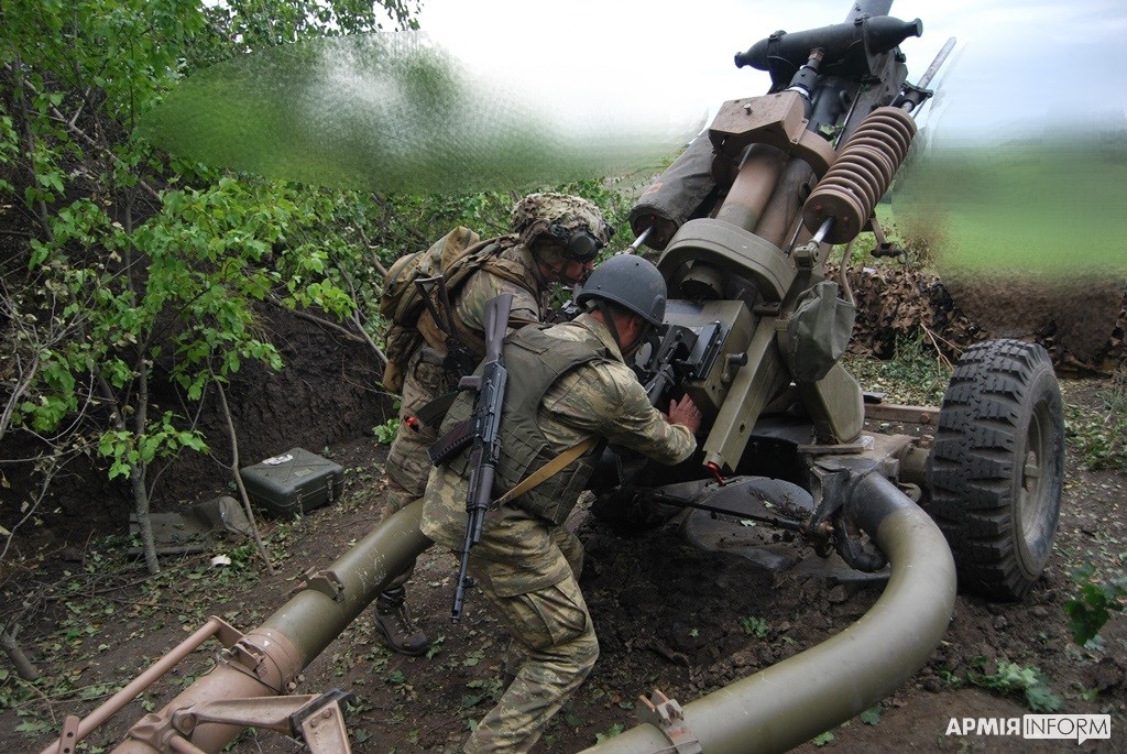 105-мм гаубиця L119 військових України. Вересень 2022. Україна. Фото: Армія Інформ