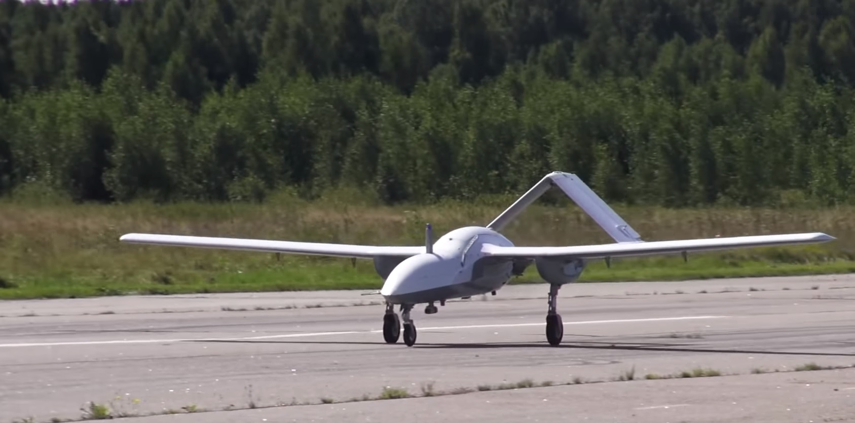 Orosz drón Corsair.  2018 év.  Oroszország.  Képkocka az Orosz Föderáció Védelmi Minisztériumának videójából