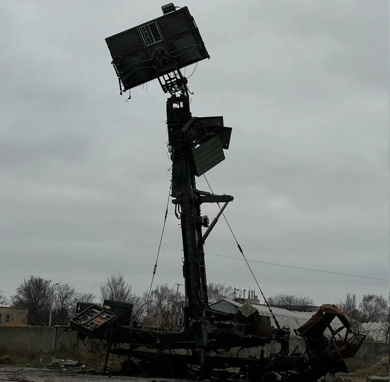 Losses of Russians in Chornobaivka: modern Podlet-K1 radar system -  Militarnyi