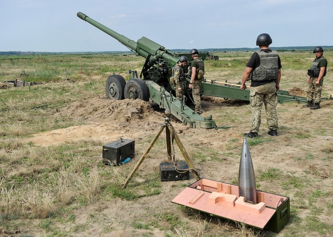 2А36 Гиацинт-Б випробовує український 152 мм боєприпас. 2018 рік. Україна. Фото: РНБО