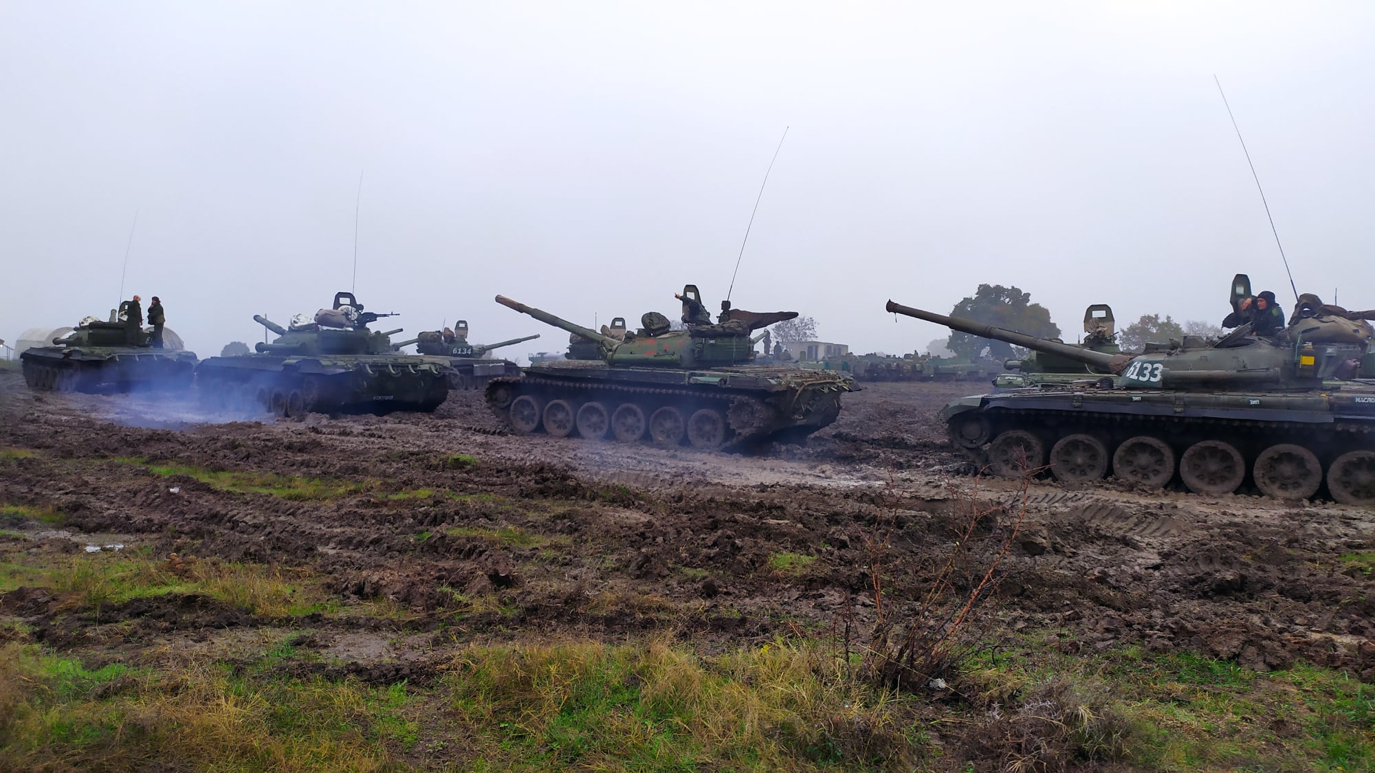 A bolgár hadsereg T-72-es tankjai.  Fotó: Bulgária Védelmi Minisztérium
