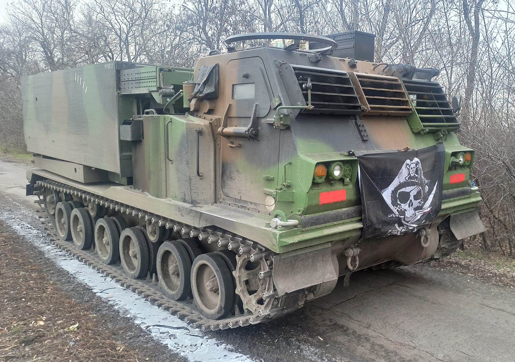 Реактивна установка Lance-roquettes unitaire (модернізований варіант M270) українських військових. Грудень 2022. Фото: Олексій Кашпоровський