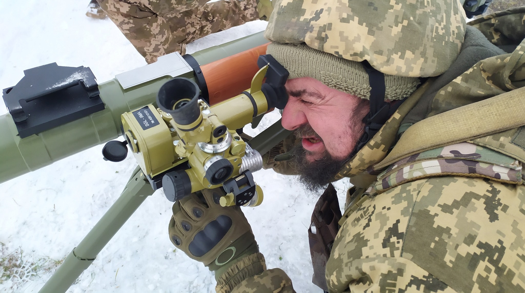 Az ukrán hadsereg Arsenal bolgár cégének ATGL-H szerelt páncéltörő gránátvetője.  2022. december. Ukrajna.  Fotó: Teroborona