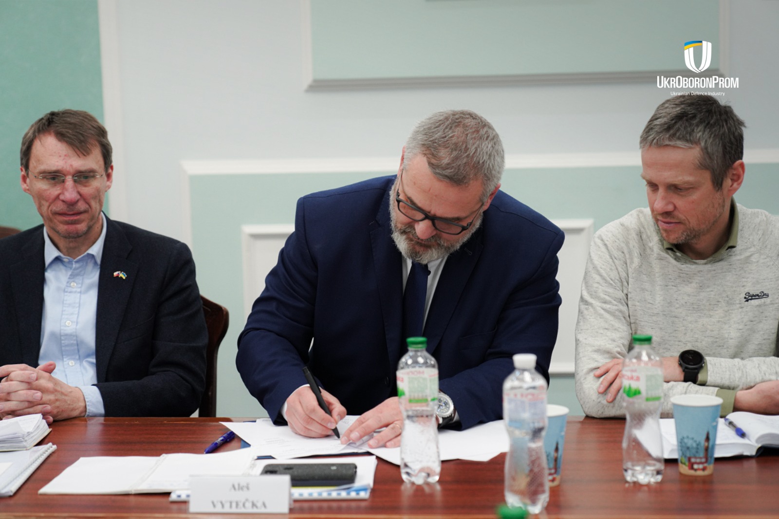 Марке Шпок, Директор VOP CZ під час підписання угоди з Концерном Укроборонпром, 6 лютого 2023 Фото: Укроборонпром