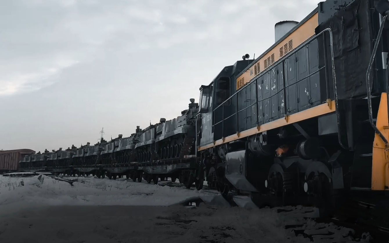 Транспортування БМП-3 російською залізницею. Кадр з відео "Ростех"