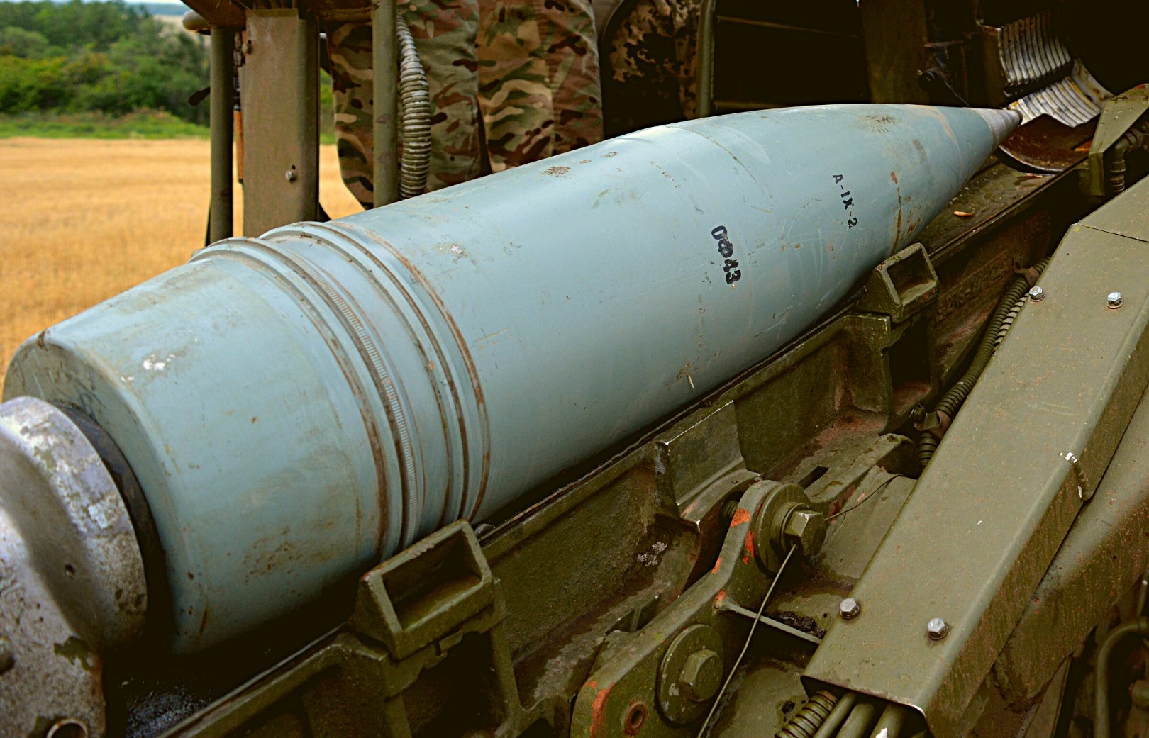 Снаряд ОФ43 для 2С7 «Пион» 43-ї окремої артилерійської бригади. Україна. Фото зі сторінки бригади
