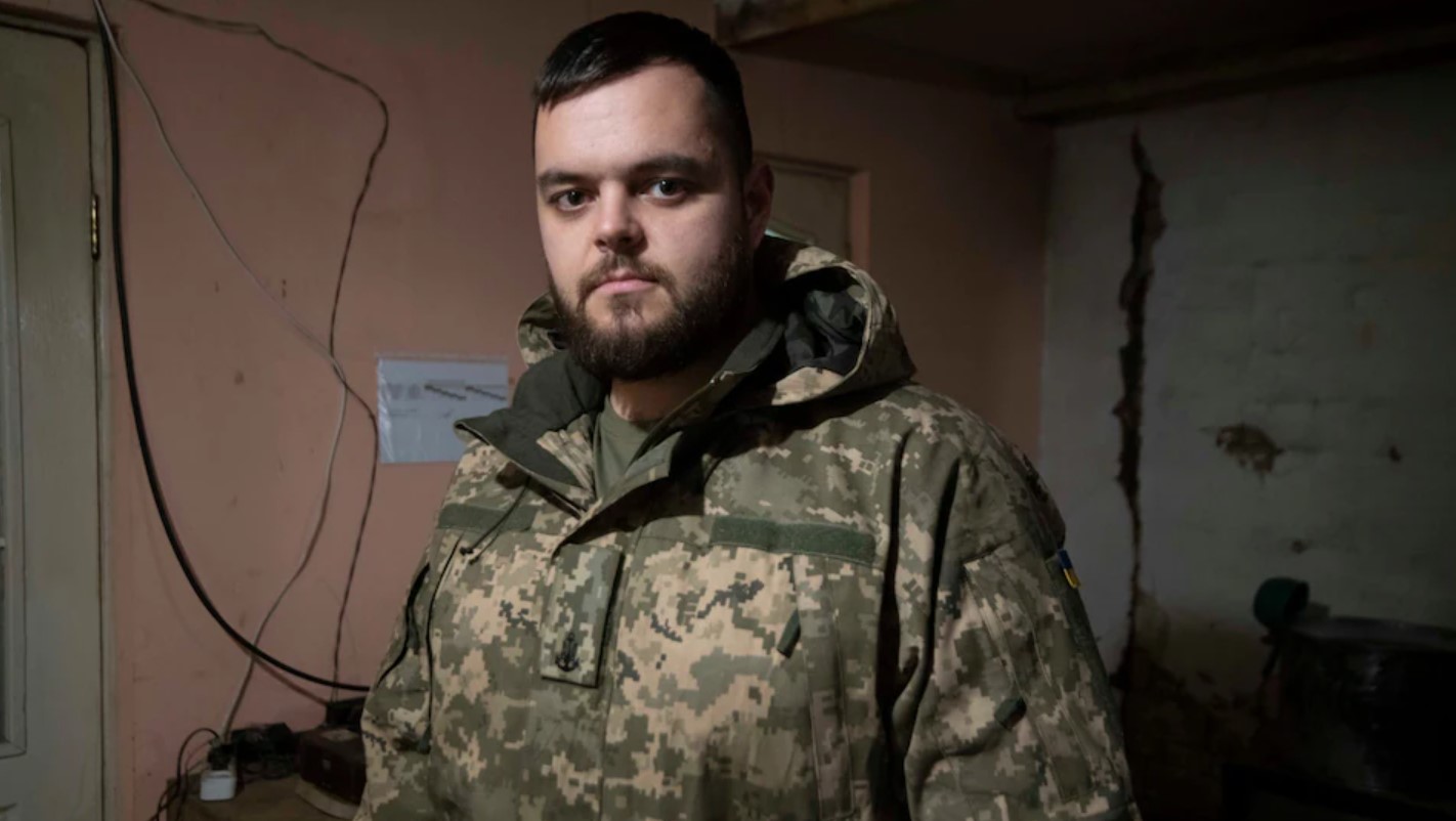 Ейден Еслін у лавах Збройних Сил України. Фото: Julian Simmonds