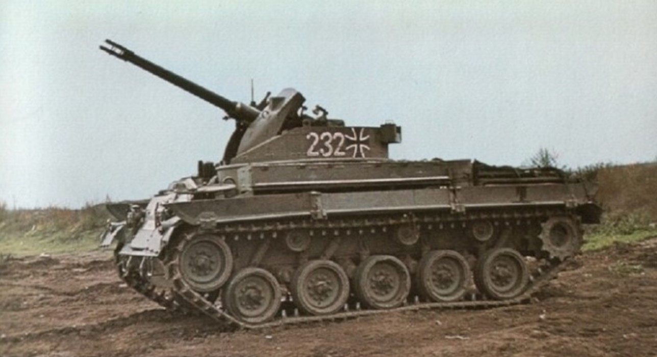 Спарена 40-мм самохідна гармата M42 німецьких військових