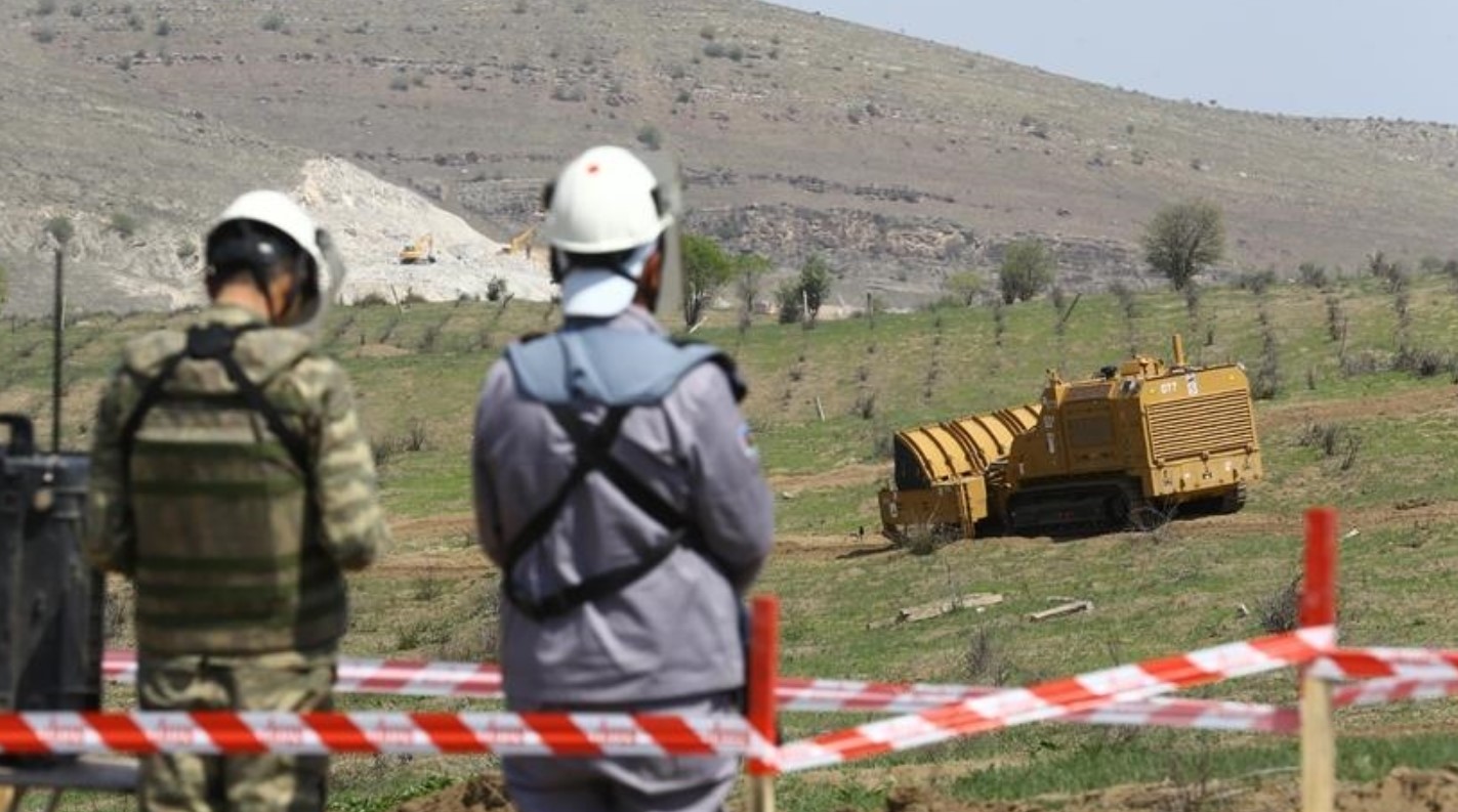 Azerbaijan to send mine clearance vehicles to Ukraine - Militarnyi