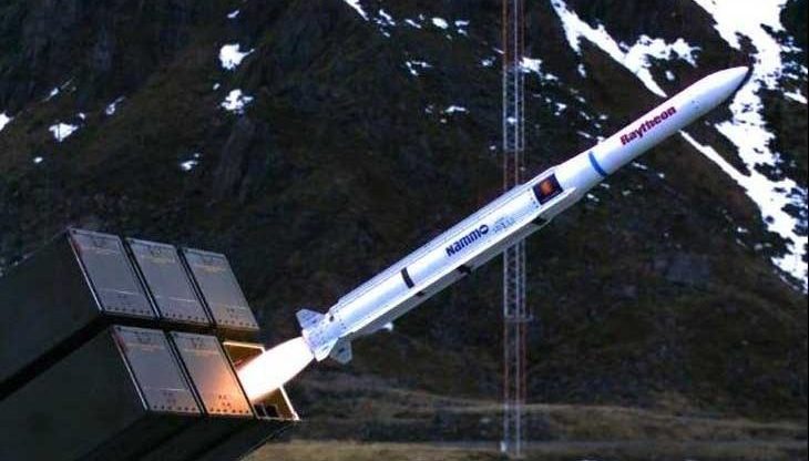 Запуск ракети AMRAAM-ER із ЗРК NASAMS. Фото: Raytheon