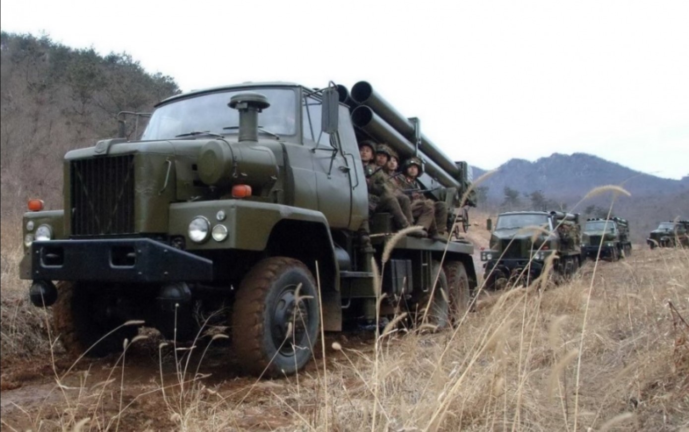 240-мм реактивна установка М-1985 армії КНДР