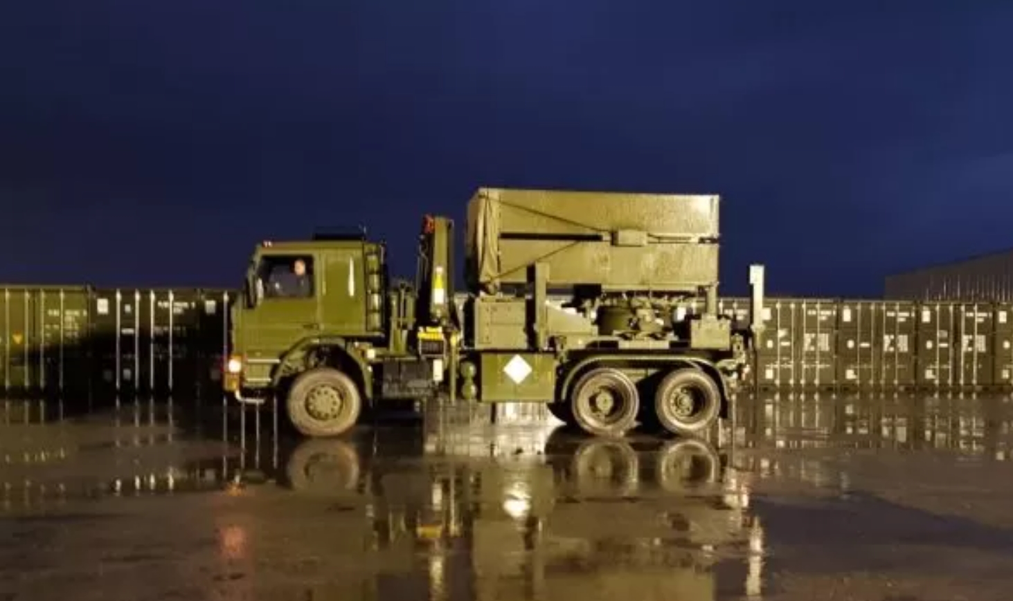 Пускова установка NASAMS на вантажівці, яку передали Україні. Листопад 2023. Фото: Міноборони Литви
