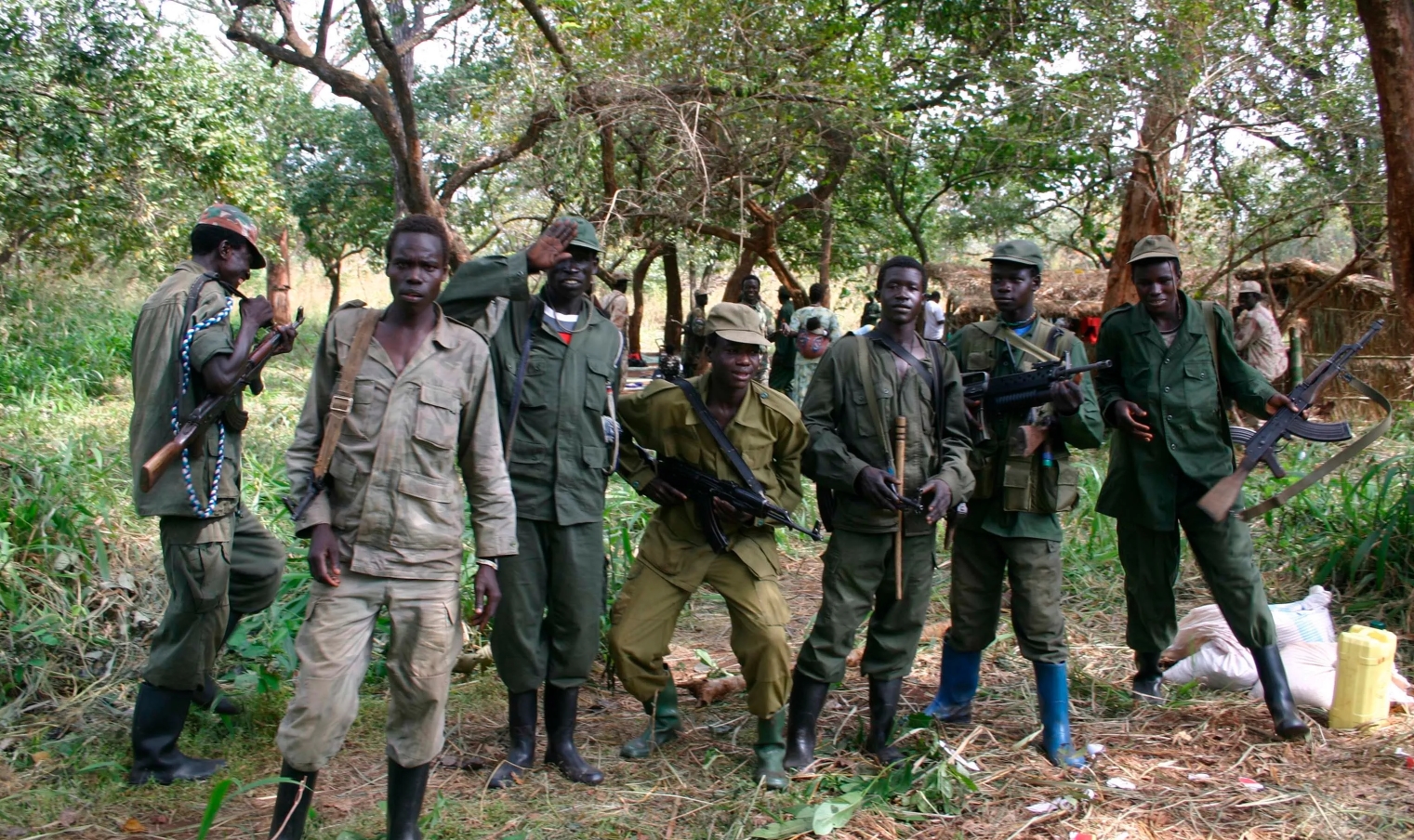 Бійці угруповання «Господня армія опору» (LRA, Lord’s Resistance Army). Фото: AFP