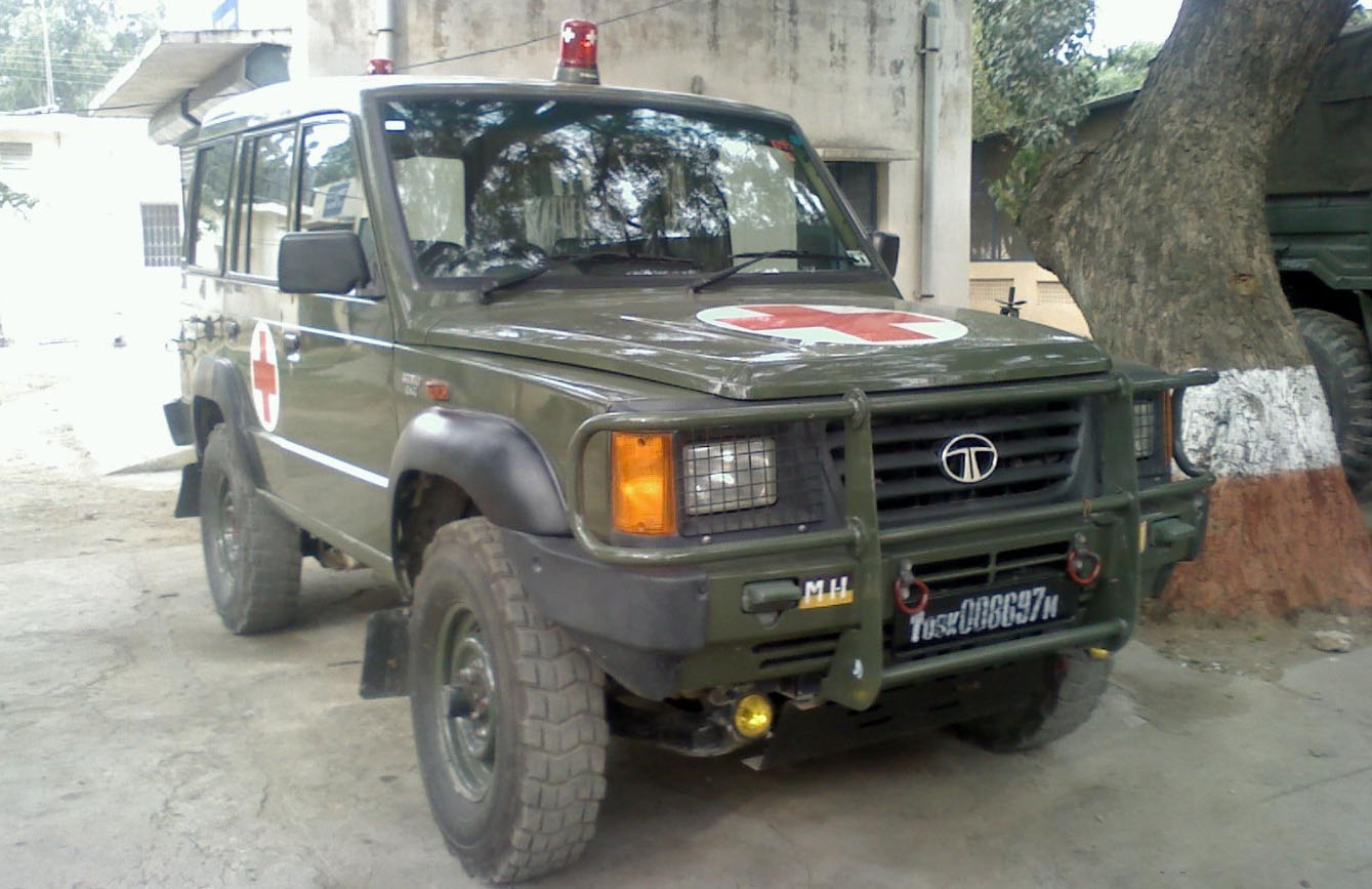 Санітарна версія для військових індійського позашляховика TATA Sumo