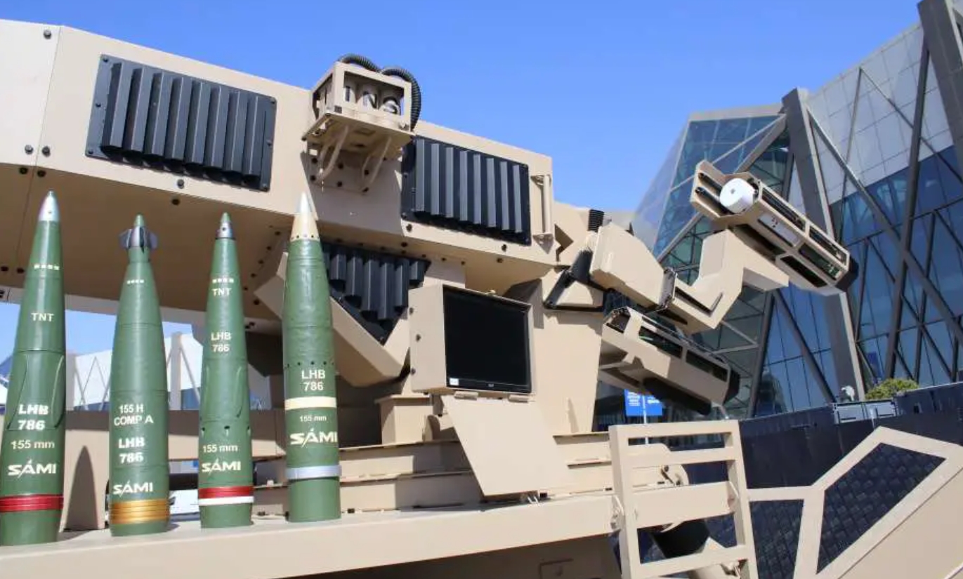 Колісна 155-мм самохідна артилерійська установка компанії Saudi Arabian Military Industries (SAMI). Лютий 2024. Фото: armyrecognition.com