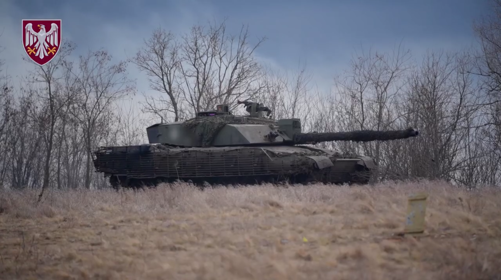 Український танк Challenger 2 на навчаннях 82 бригади ДШВ, лютий 2024 року.