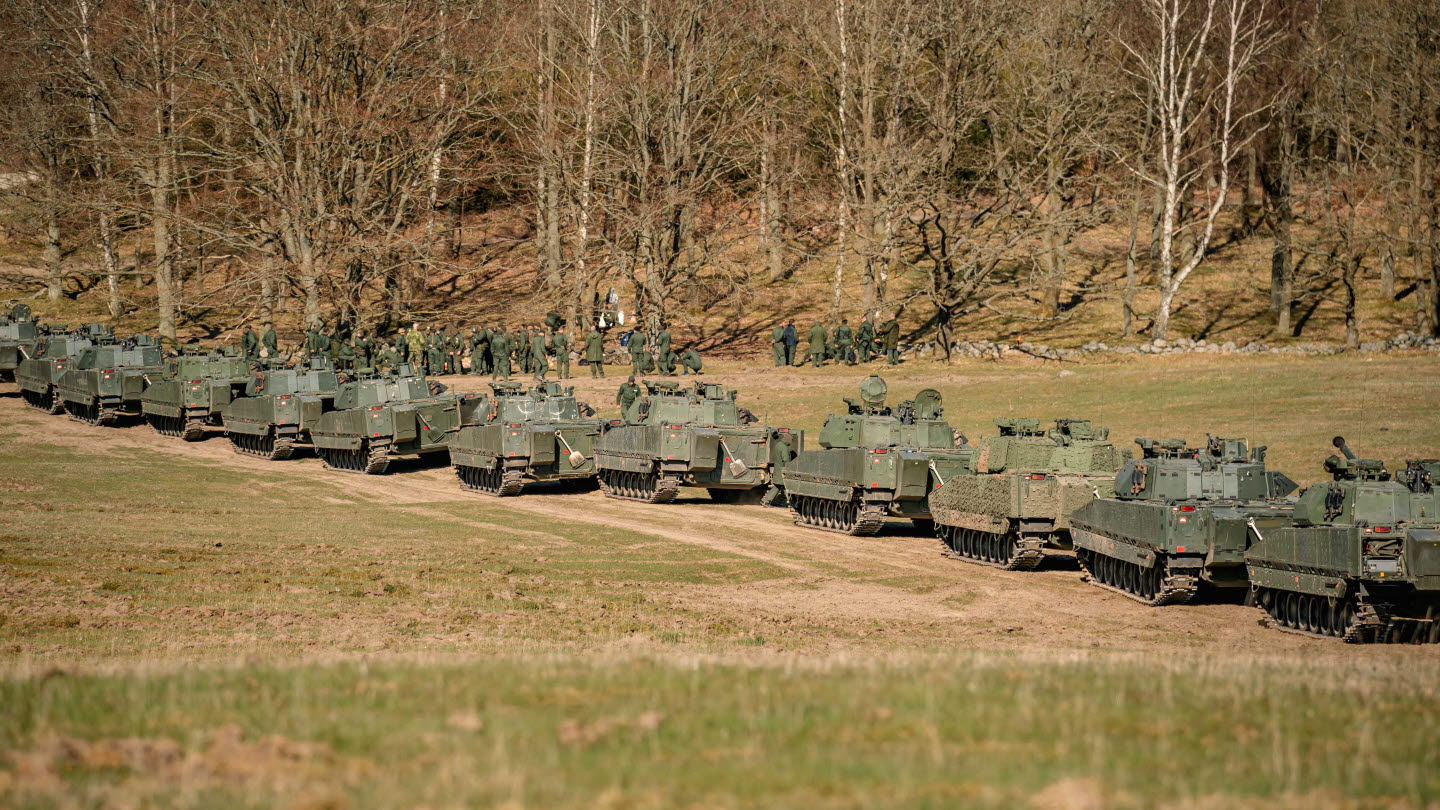 Swedish vehicles in Ukraine. The Camouflage that makes them