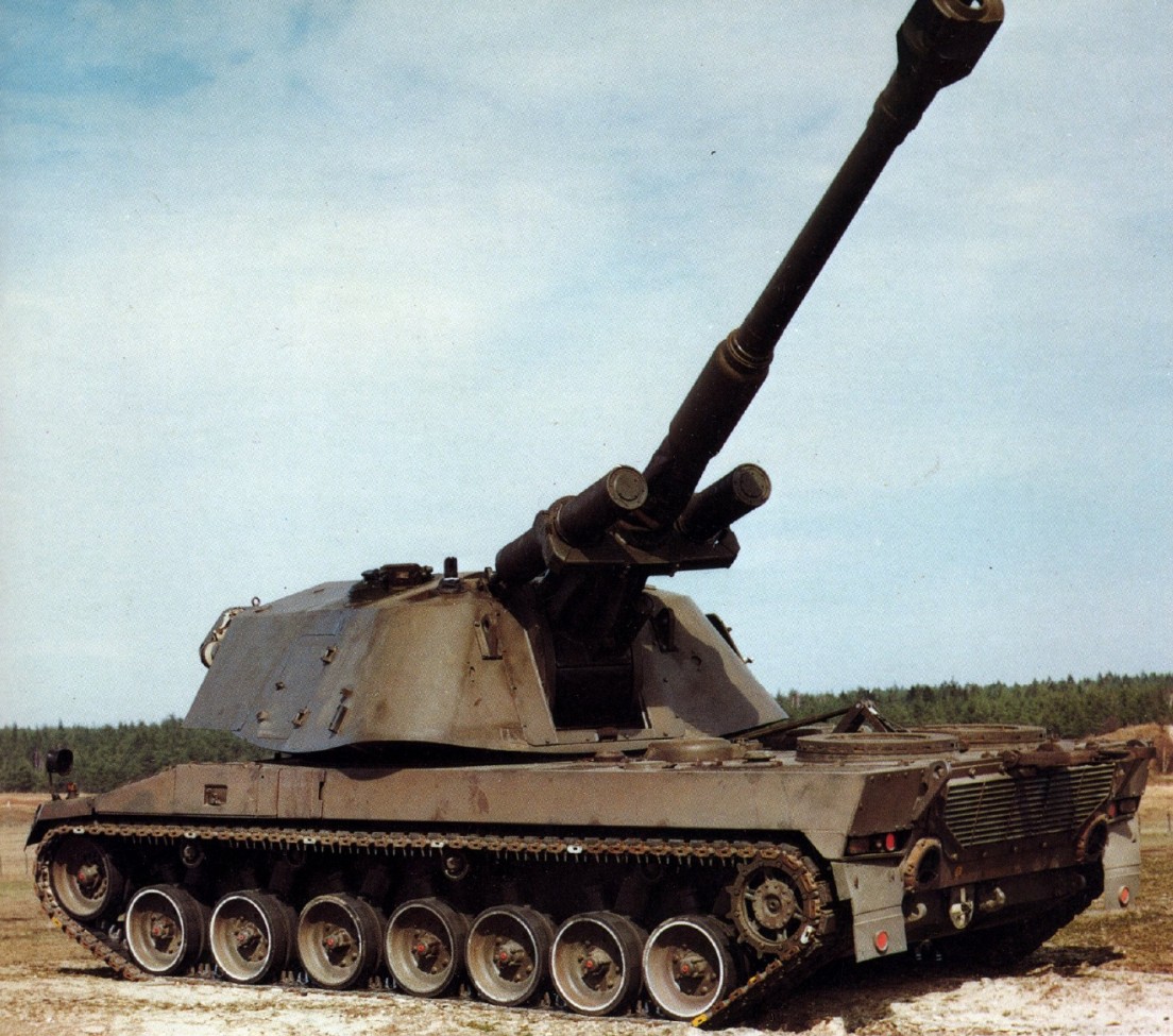 Самохідна 155-мм артилерійська установка SP70