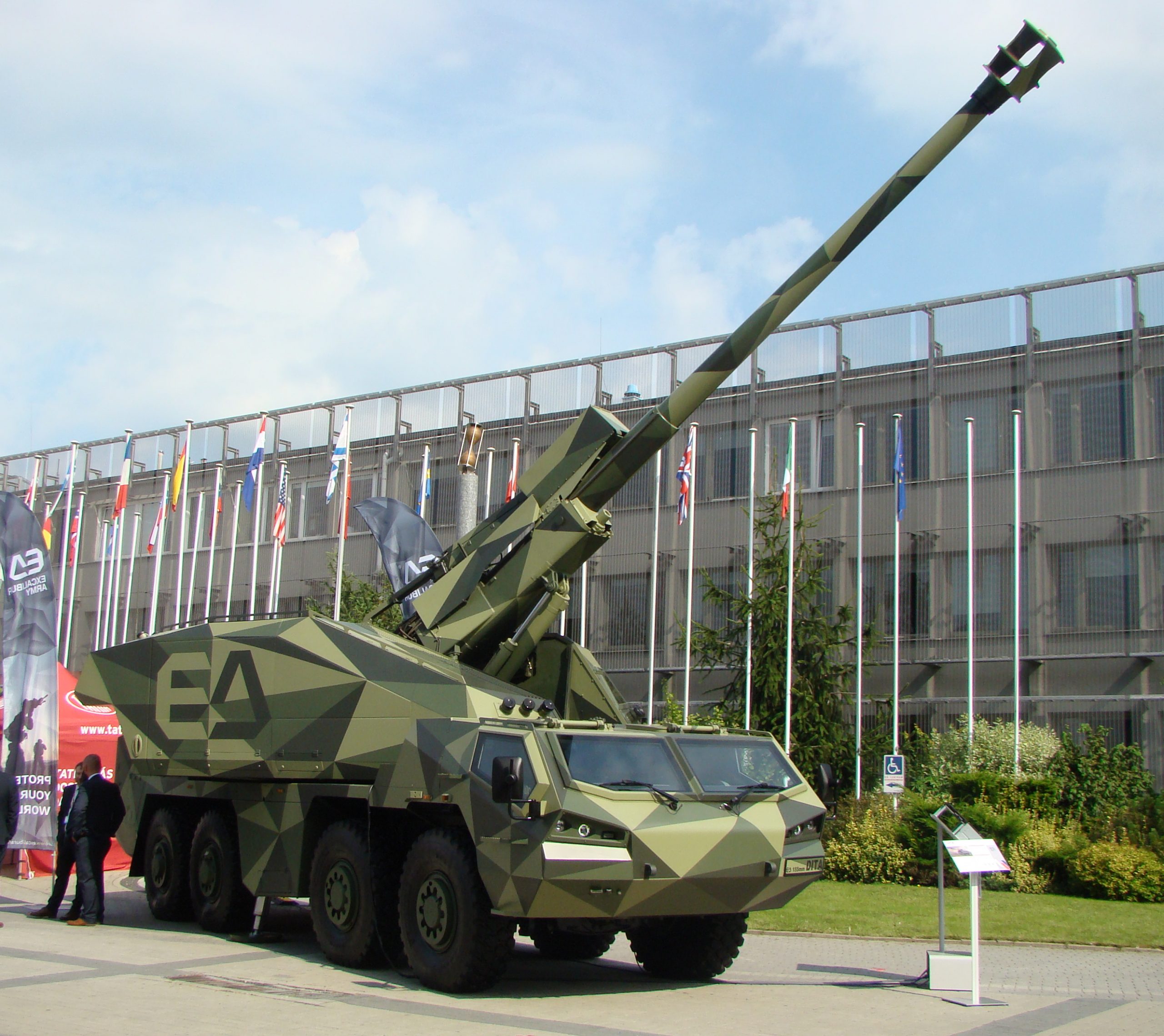 Самохідна артилерійська установка DITA. 2021 рік. Фото: Excalibur Army